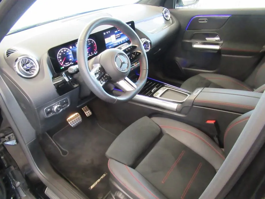mercedes-benz gla 200 d amg line - slika 16