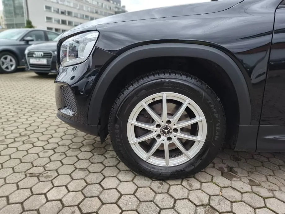mercedes-benz glb 180 d, automatik, navigacija, 4x garancije!!! - slika 12