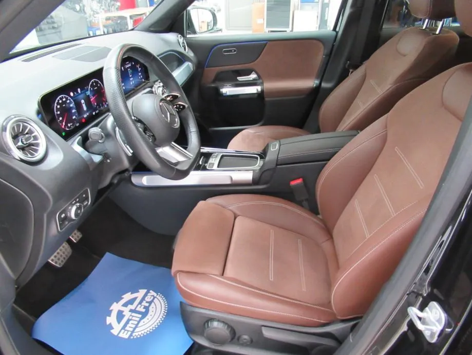 mercedes-benz glb 200 d amg line - slika 4