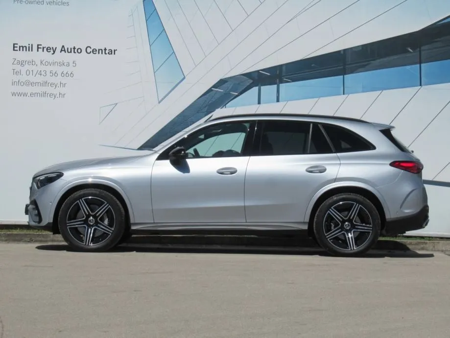mercedes-benz glc 220 d 4m amg line/digital/memory/night/20" - slika 2
