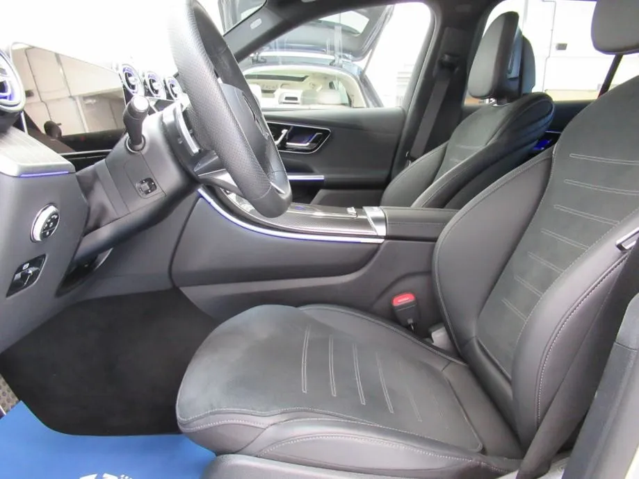 mercedes-benz glc 220 d 4m amg line/digital/memory/night/20" - slika 16