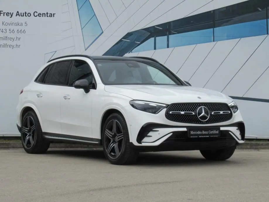 mercedes-benz glc 220 d 4m amg line/digital/keyless-go/night/360°/20" - slika 4