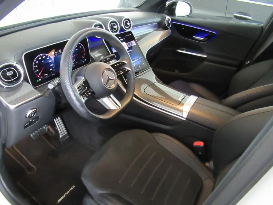 mercedes-benz glc 220 d 4m amg line/digital/keyless-go/night/360°/20" - slika 15