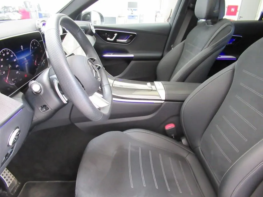 mercedes-benz glc 220 d 4m coupé amg/digital/pano/memory/360°/kuka/20" - slika 18
