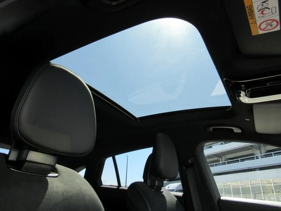 mercedes-benz glc 220 d 4m coupé amg/digital/pano/memory/360°/kuka/20" - slika 12