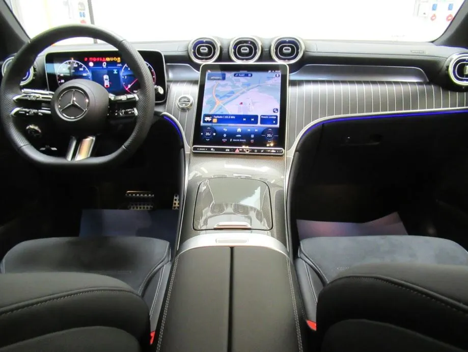 mercedes-benz glc 220 d 4m coupe amg/digital/pano/memory/360°/kuka/20" - slika 14