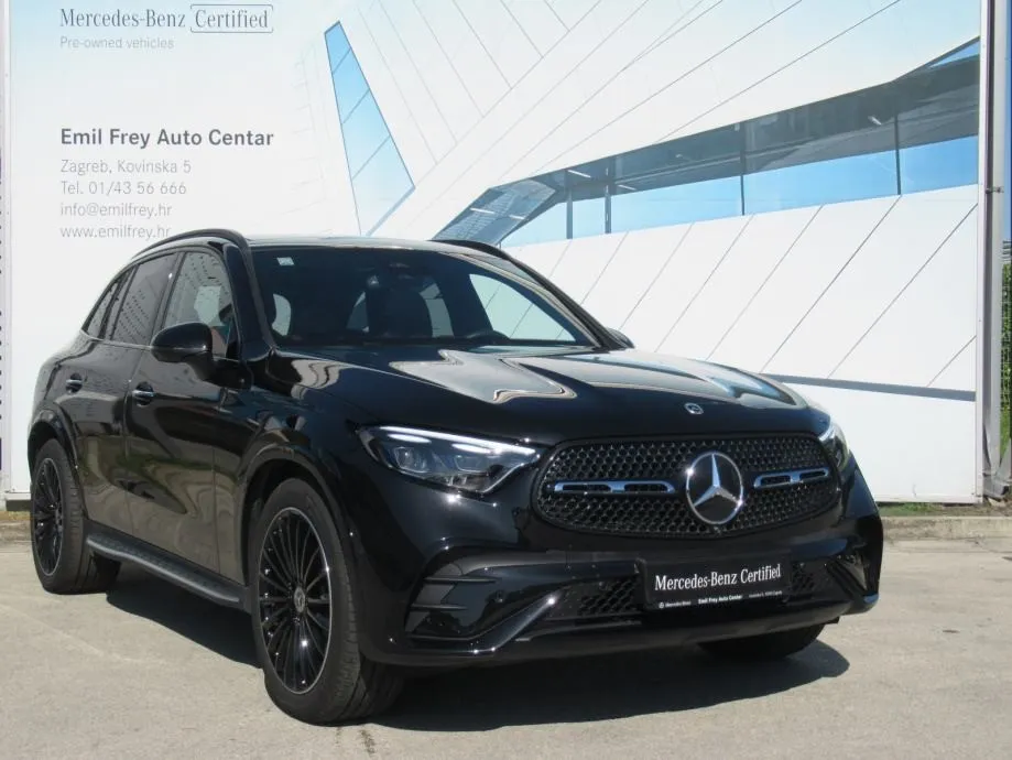 mercedes-benz glc 220 d 4matic amg line premium plus - slika 4