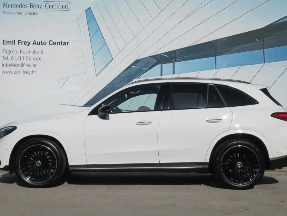 mercedes-benz glc 220 d 4matic amg line premium plus - slika 2
