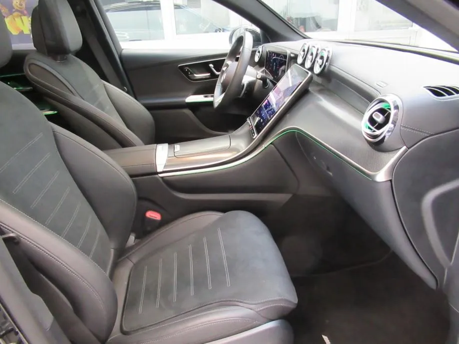 mercedes-benz glc 300 d 4m coupe amg line - slika 9