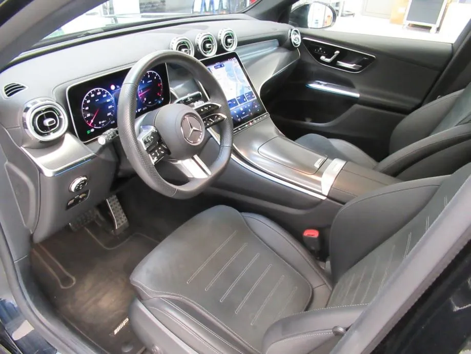 mercedes-benz glc 300 d 4m coupe amg line - slika 17