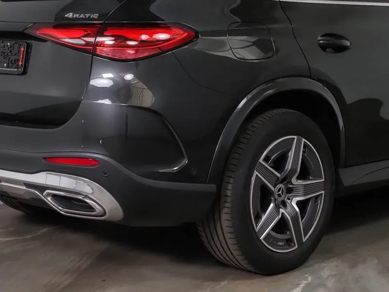 mercedes-benz glc 300 de 4m amg line/digital/memory/night/360°/kuka - slika 4