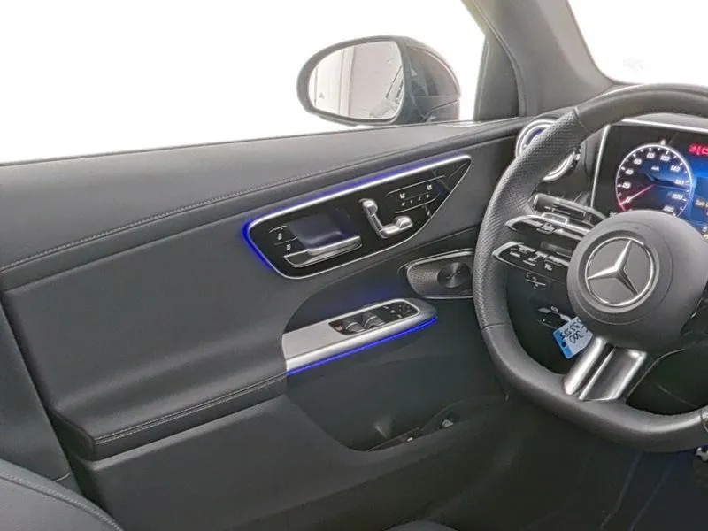 mercedes-benz glc 300 de 4matic coupe amg line premium plus - slika 8