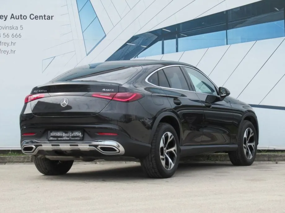 mercedes-benz glc 300 de 4m coupé avantgarde/memory/kam 360°/distronic - slika 6