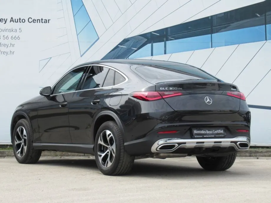mercedes-benz glc 300 de 4m coupé avantgarde/memory/kam 360°/distronic - slika 8