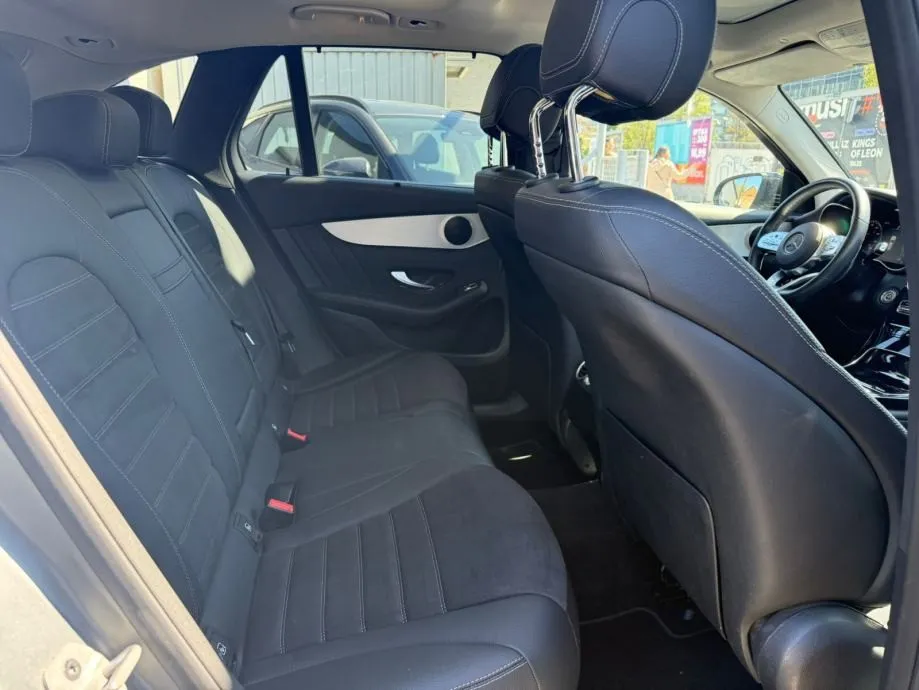 mercedes-benz glc 300d 4matic amg line aut., led, navi, 4x garancije!! - slika 17