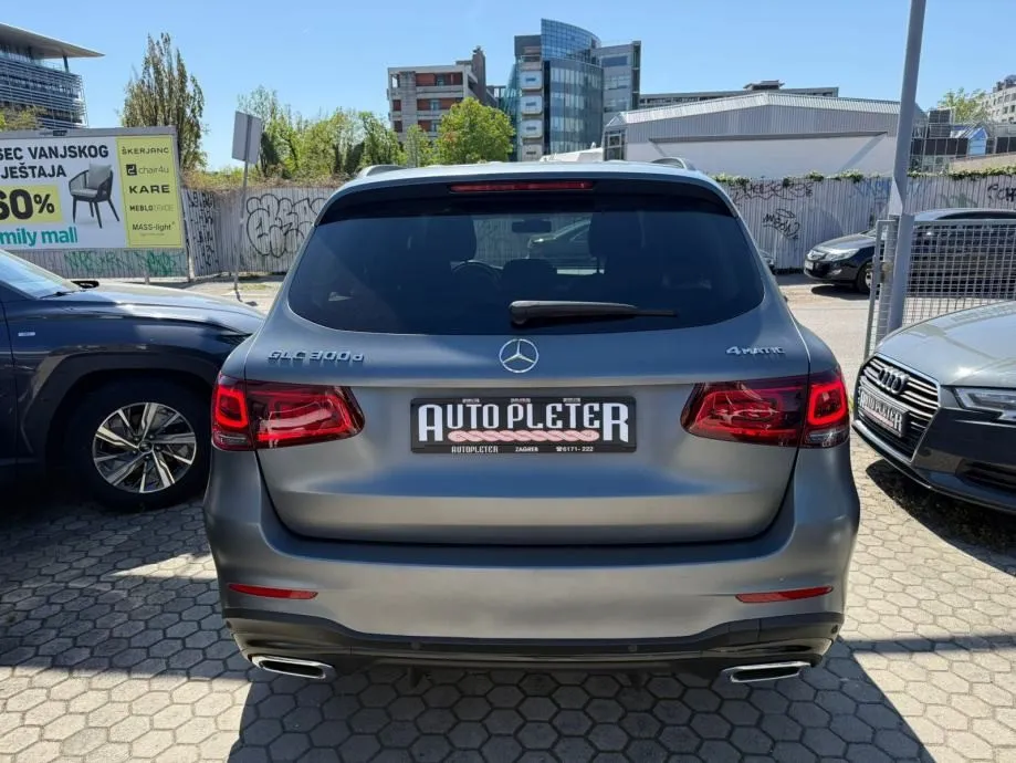 mercedes-benz glc 300d 4matic amg line aut., led, navi, 4x garancije!! - slika 5