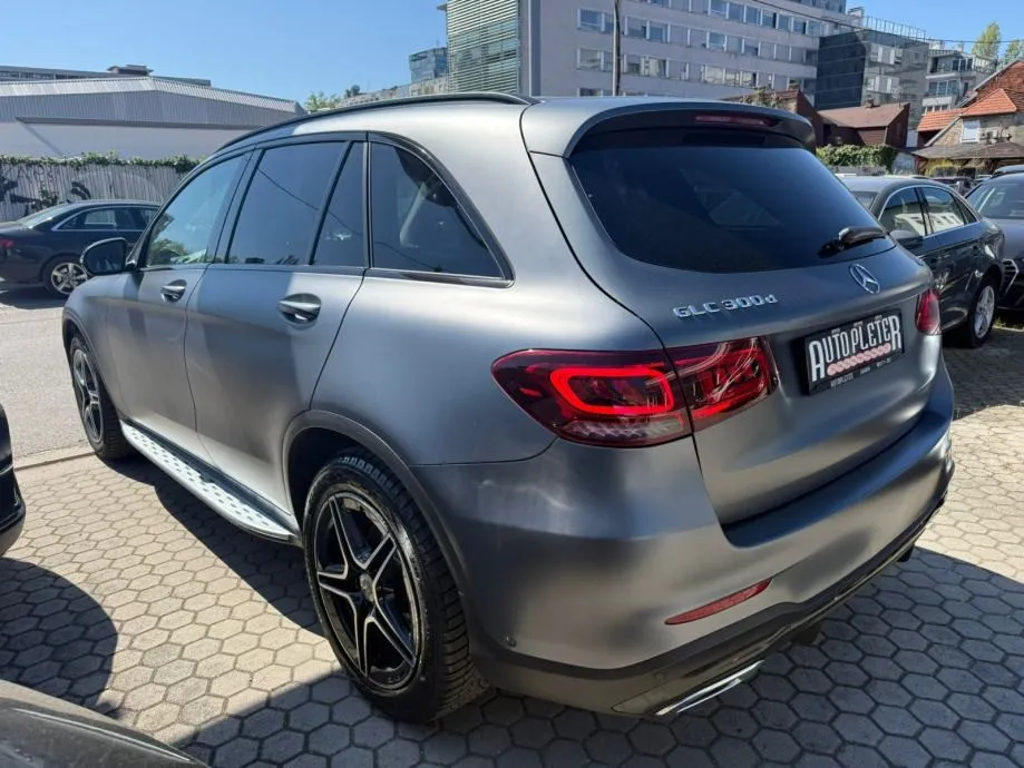 mercedes-benz glc 300d 4matic amg line aut., led, navi, 4x garancije!! - slika 4