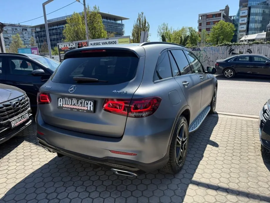 mercedes-benz glc 300d 4matic amg line aut., led, navi, 4x garancije!! - slika 6