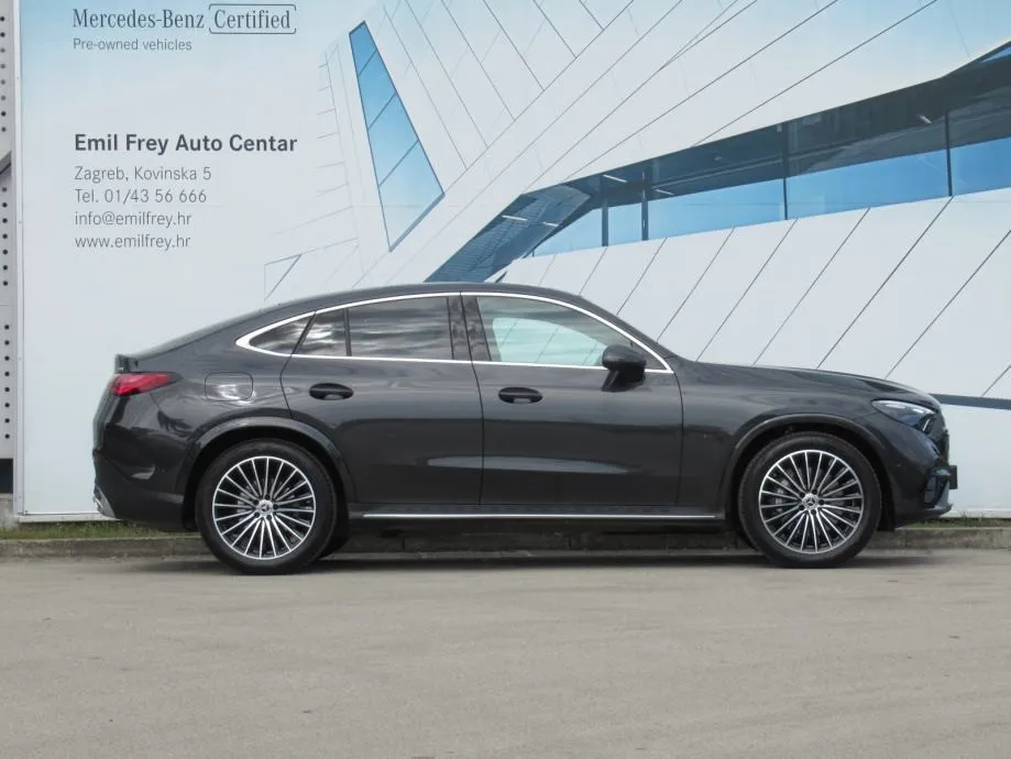 mercedes-benz glc 220 d 4m coupé amg/digital/pano/memory/360°/burm/20" - slika 3