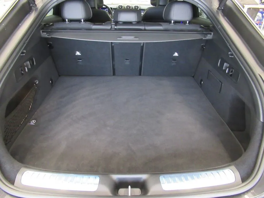 mercedes-benz glc 220 d 4m coupé amg/digital/pano/memory/360°/burm/20" - slika 2