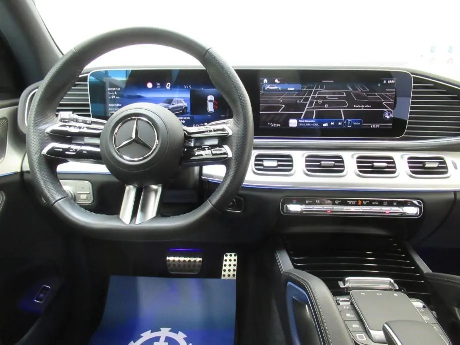mercedes-benz gle 350 de 4m amg/pano/burmester/memo/kuka/airmatic/22" - slika 15