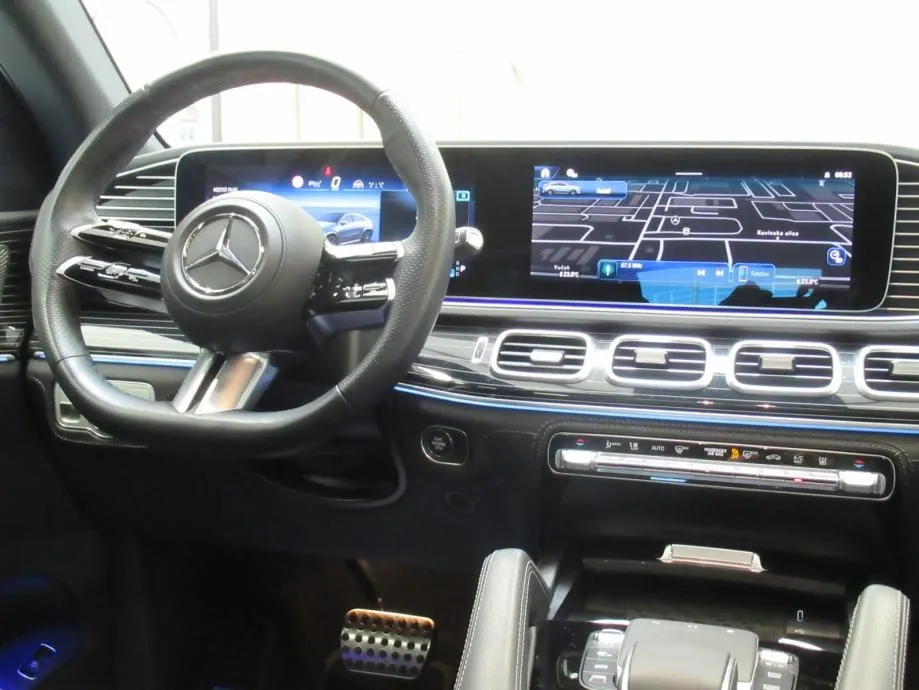 mercedes-benz gle 350 de 4matic coupe amg line - slika 14