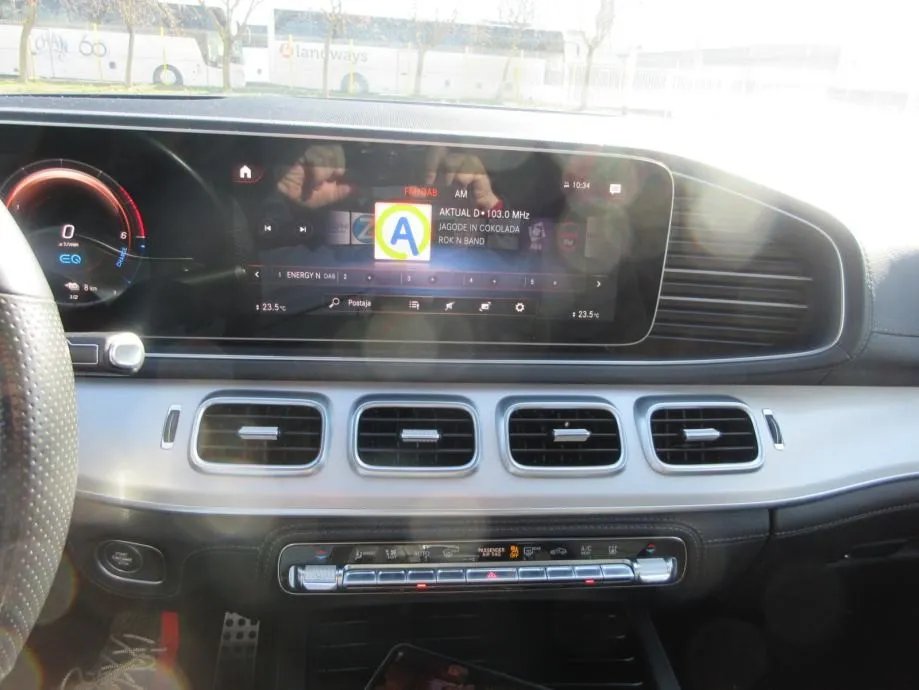 mercedes-benz gle eq power, automatik,u sus.pdv-a,toop stanje,. - slika 16