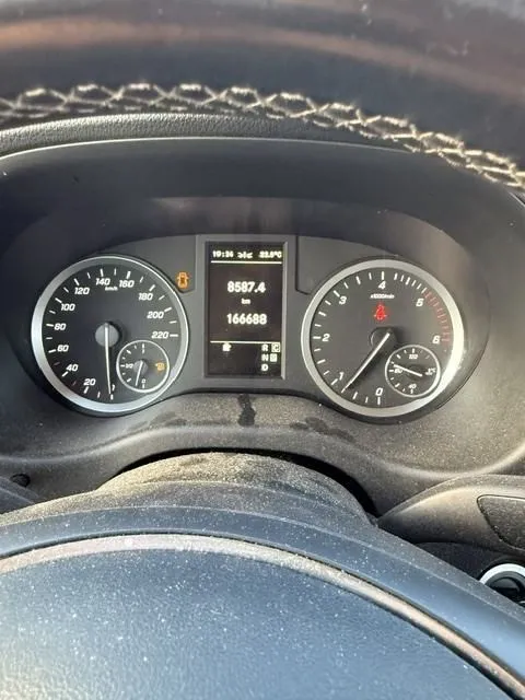 mercedes-benz vito 114 cdi automatik - slika 9