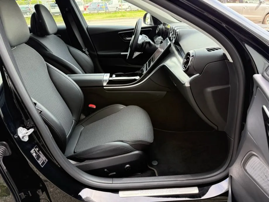 mercedes c220d automatik °widescreen°koža°kamera°leasing bez učešća - slika 20