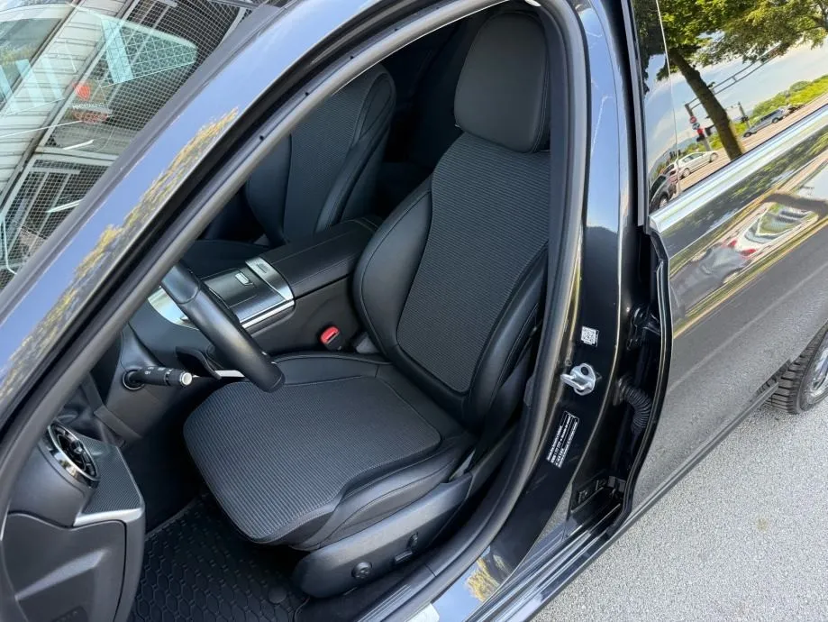 mercedes c220d automatik °widescreen°koža°kamera°leasing bez učešća - slika 21
