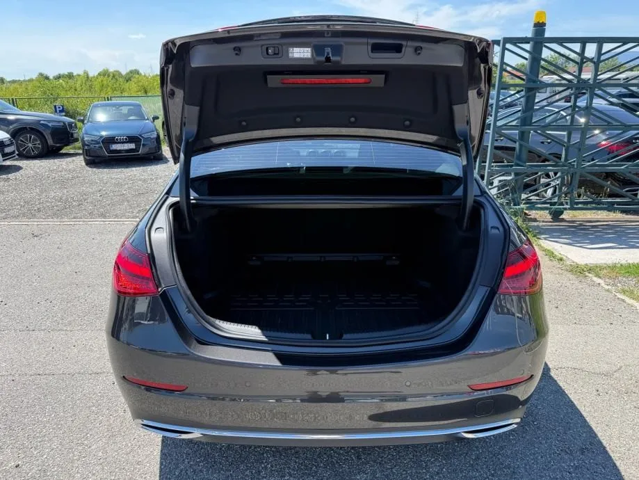 mercedes c220d automatik °widescreen°koža°kamera°leasing bez učešća - slika 26