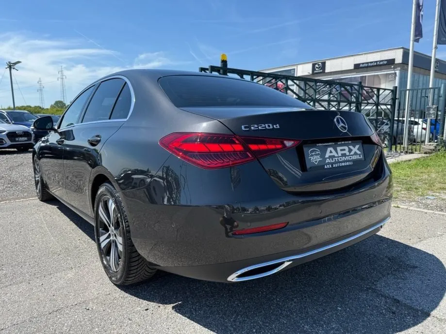 mercedes c220d automatik °widescreen°koža°kamera°leasing bez učešća - slika 8