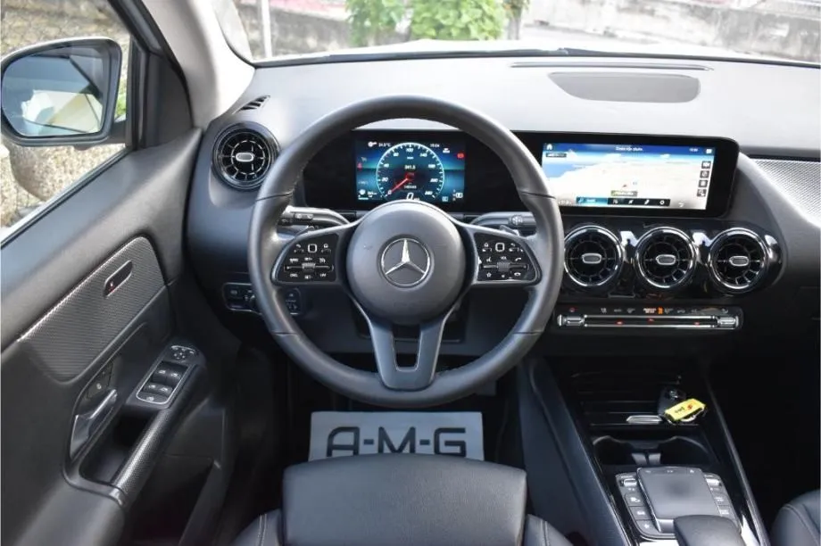 mercedes gla 180d 2.0 automatik business -f1,dab,kamera -novi model - slika 10