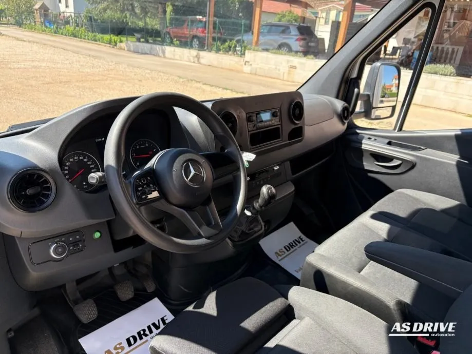mercedes sprinter 315 cdi lang kofer, 2023 god. - slika 11