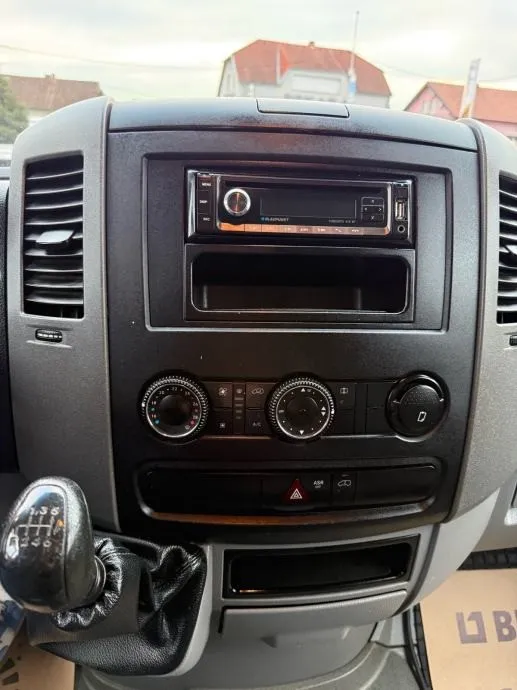 mercedes sprinter 316 hladnjača, 2012 god. - slika 9