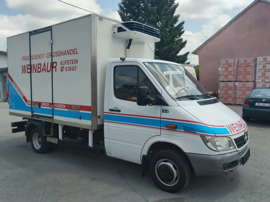 mercedes sprinter 413 cdi hladnjača, 2006 god. - slika 2