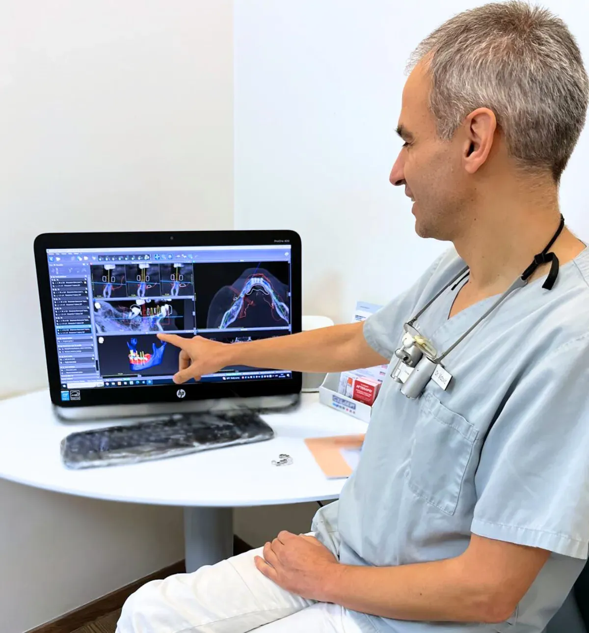 ugradnja zubnih implantata - slika 1