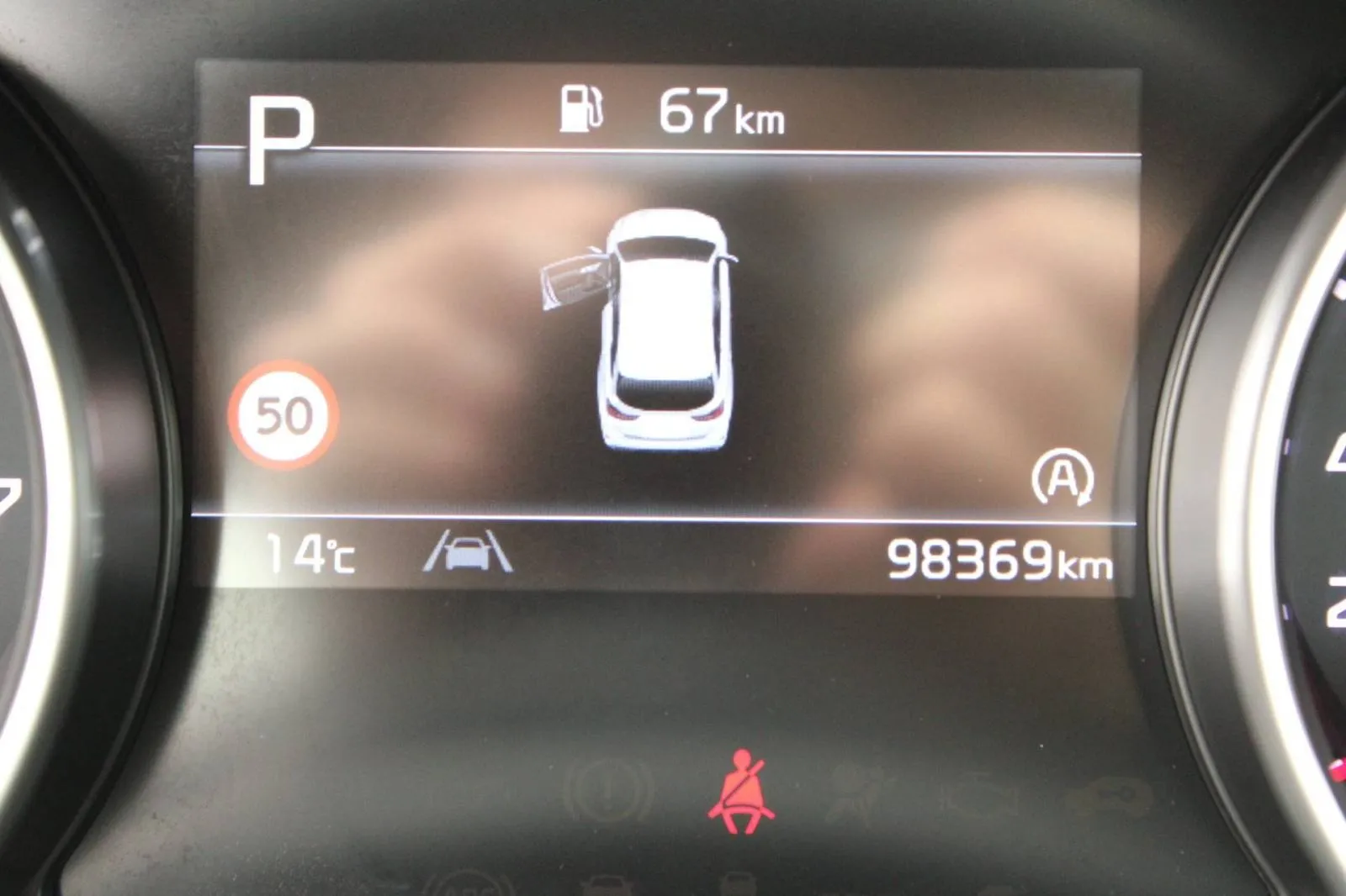 kia ceed sw 1.5 t-gdi automatik *navigacija, kamera* - slika 24