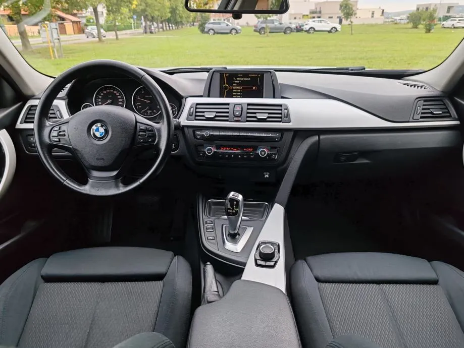 bmw serija 3 touring 318d automatik 2012g. 223000 kartice - slika 13