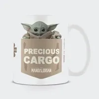 pyramid star wars: the mandalorian (precious cargo) mug - slika 1