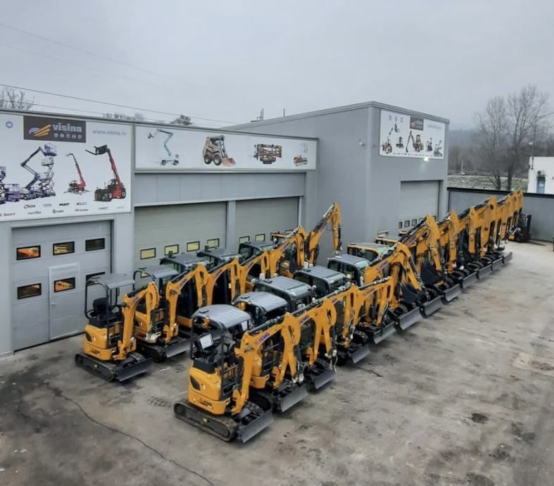 novi mini bager xcmg 2 t - slika 6