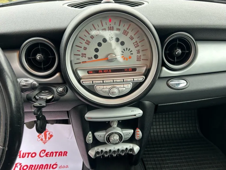 mini one 1,4 benzin + plin (lpg) 2010.,klima, servisna, alu... - slika 14