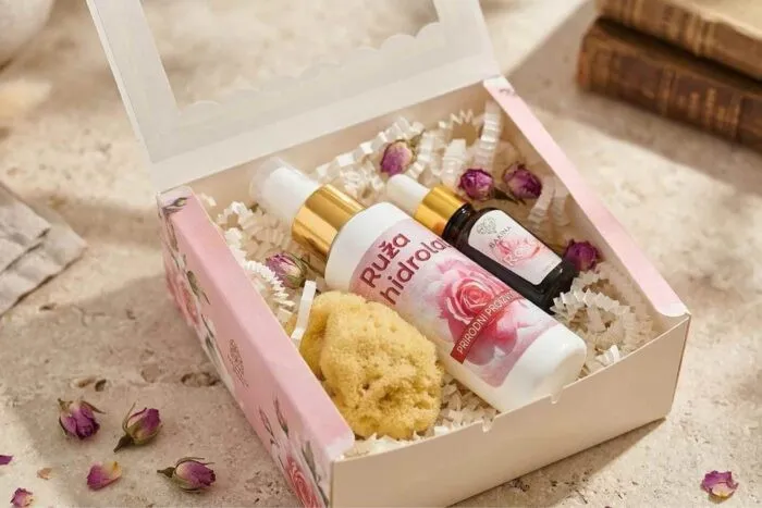 Mini ruža gift box - Brezakovec, Zagorska Sela