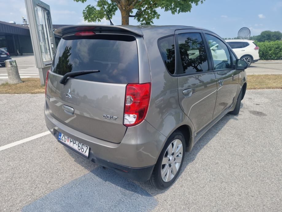 mitsubishi colt 1,3 motion plus - slika 3