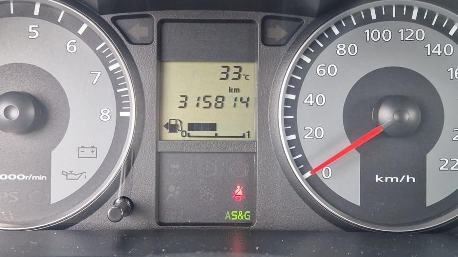 mitsubishi colt 1,3 motion plus - slika 8