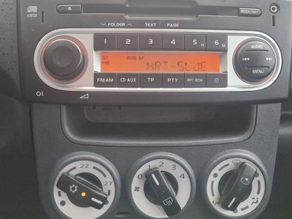 mitsubishi colt 1,3 pocinčan 1 lak servisiran kartice do 36 mj - slika 14