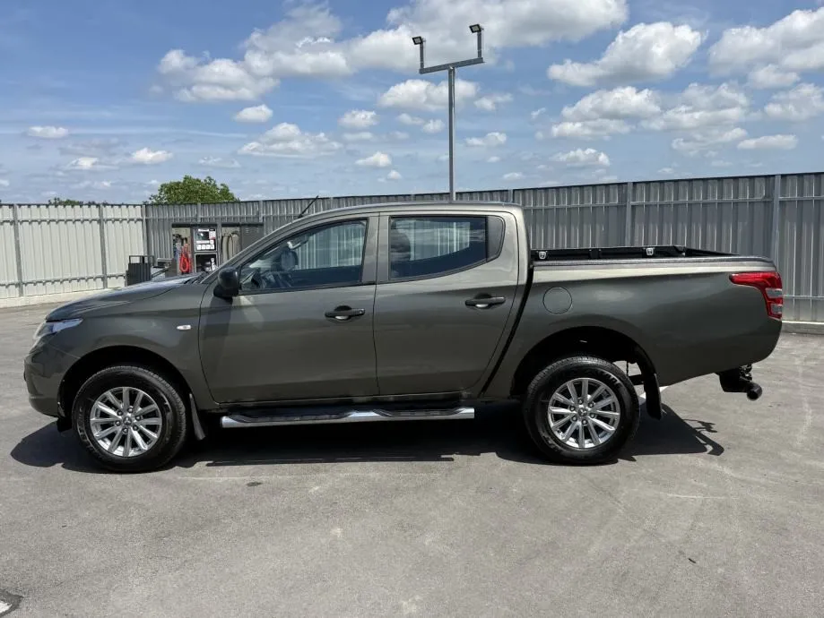 mitsubishi l200 - slika 8
