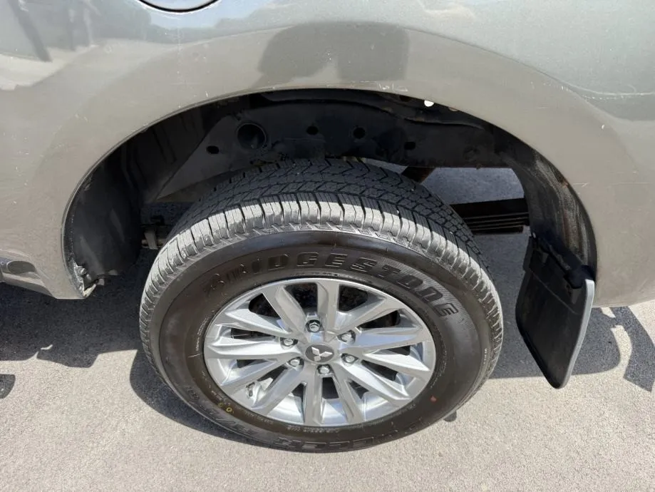 mitsubishi l200 - slika 17