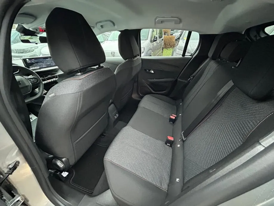 peugeot 208 business 100 - novo - do 8 god jamstva* - rata 192€ !!! - slika 13