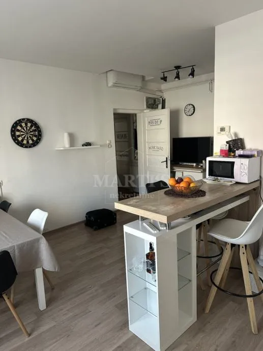 kod kvatrića, potkrovlje, 94m2, 5 soba (prodaja) - slika 9